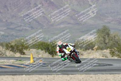 media/Jan-15-2026-Racers Edge (Thu) [[dfebeb70ab]]/2-A Group/Session 5 (Turn 5)/